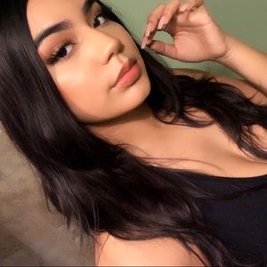 Meet your Posher, Marianna